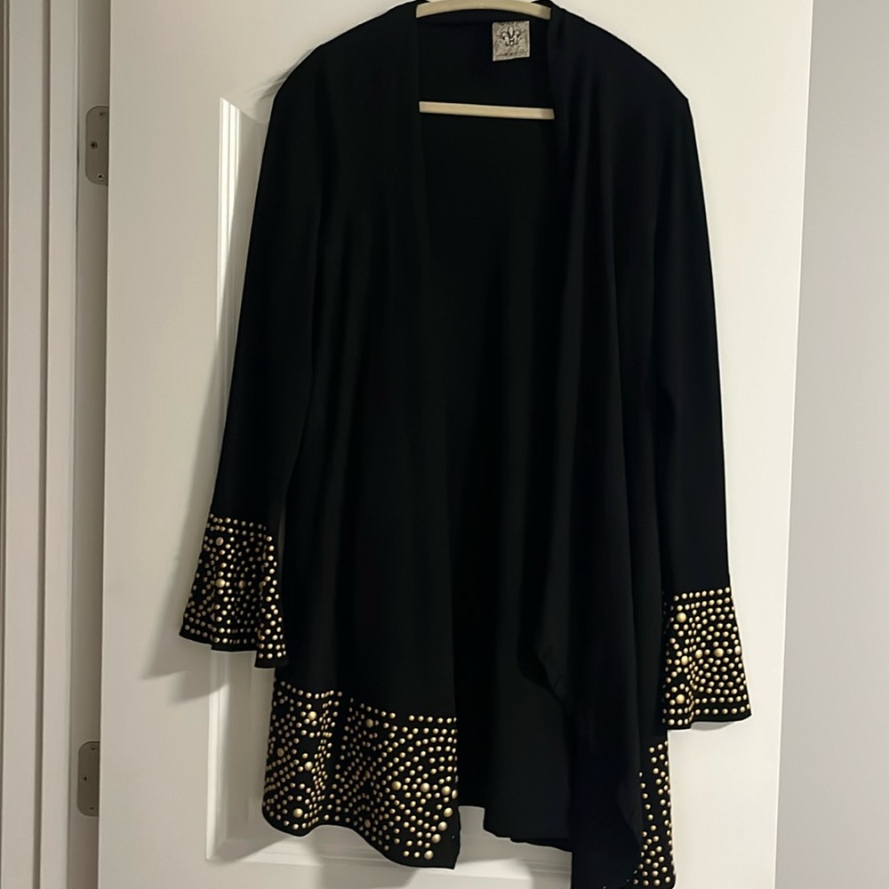 Vocal cardigan